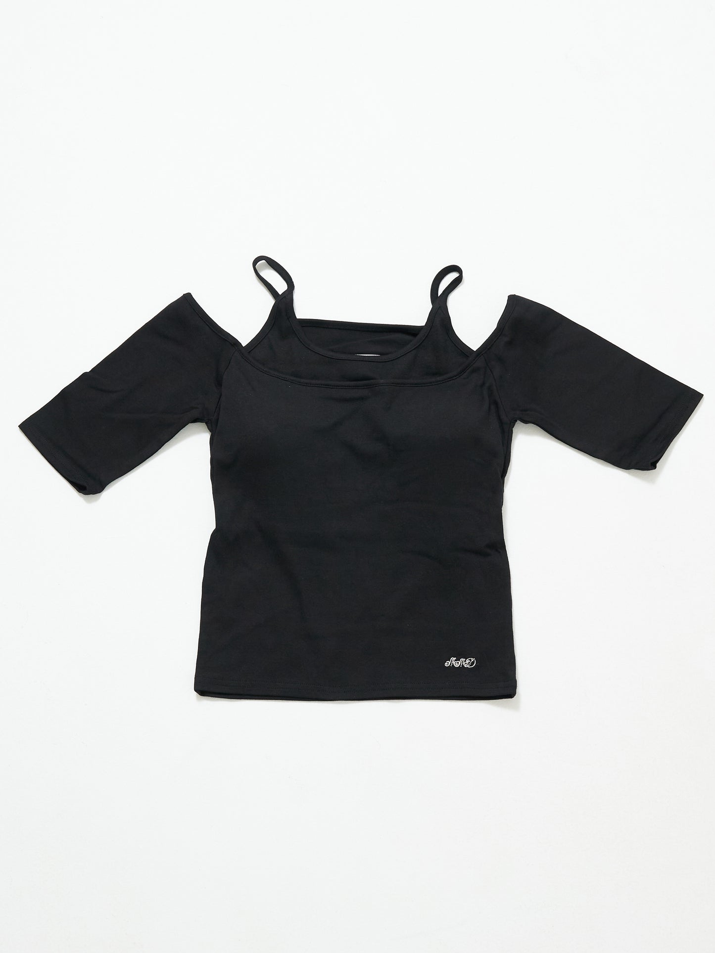 Layered Pad-in Pullover