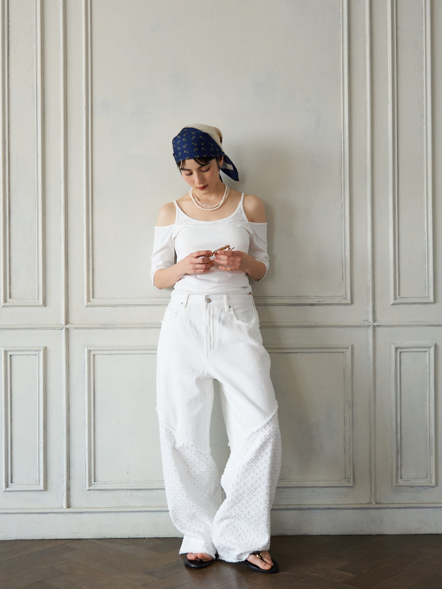 Layered Pad-in Pullover