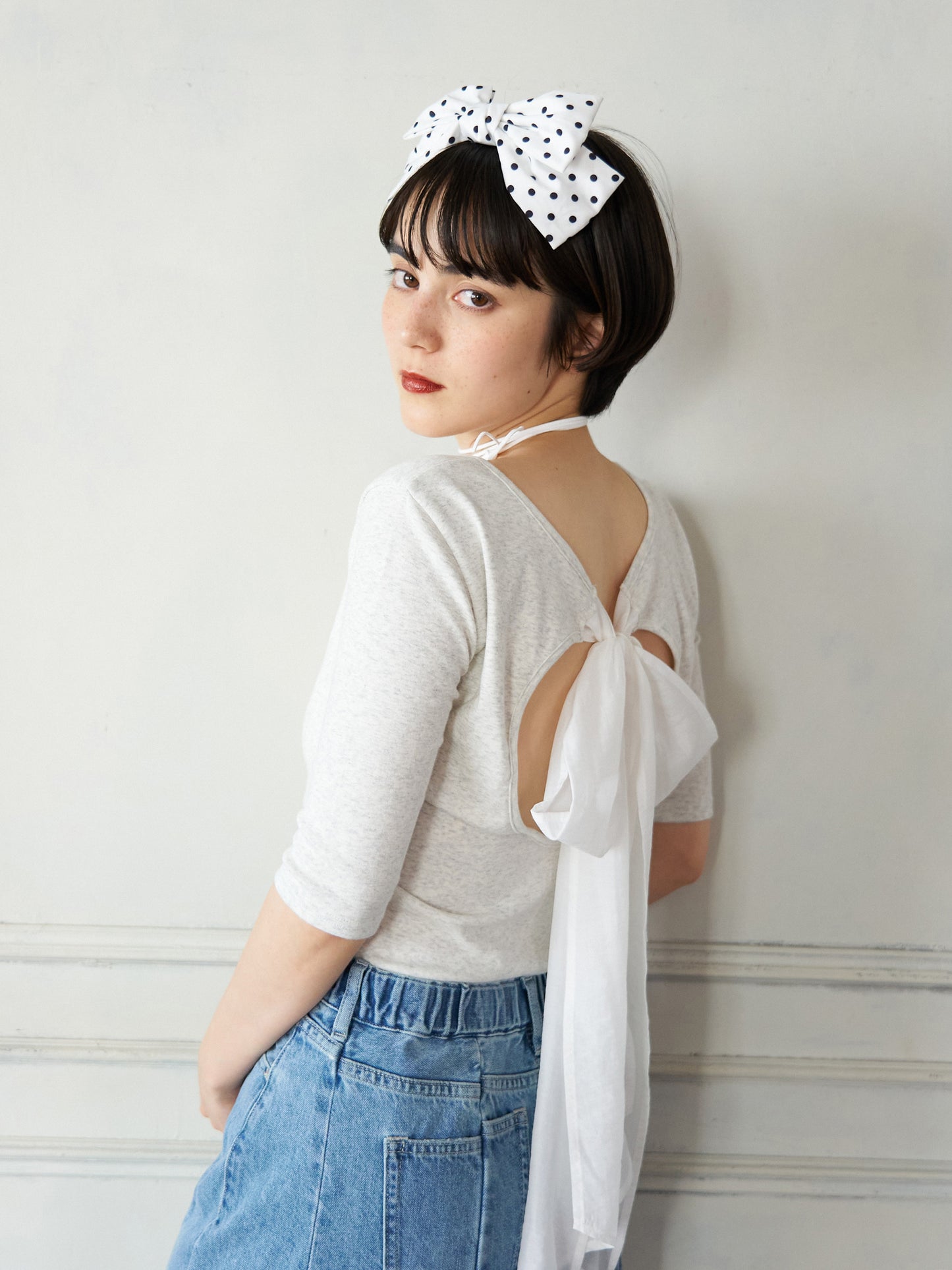 Back Ribbon Cup-in Top