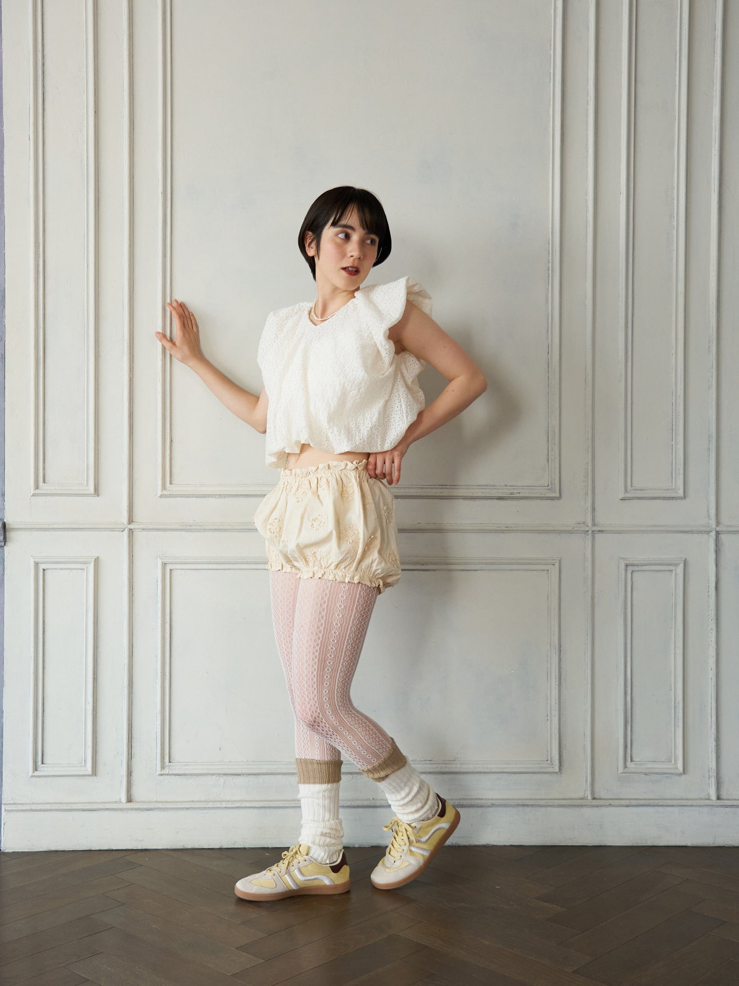Airy Balance Lace Pullover