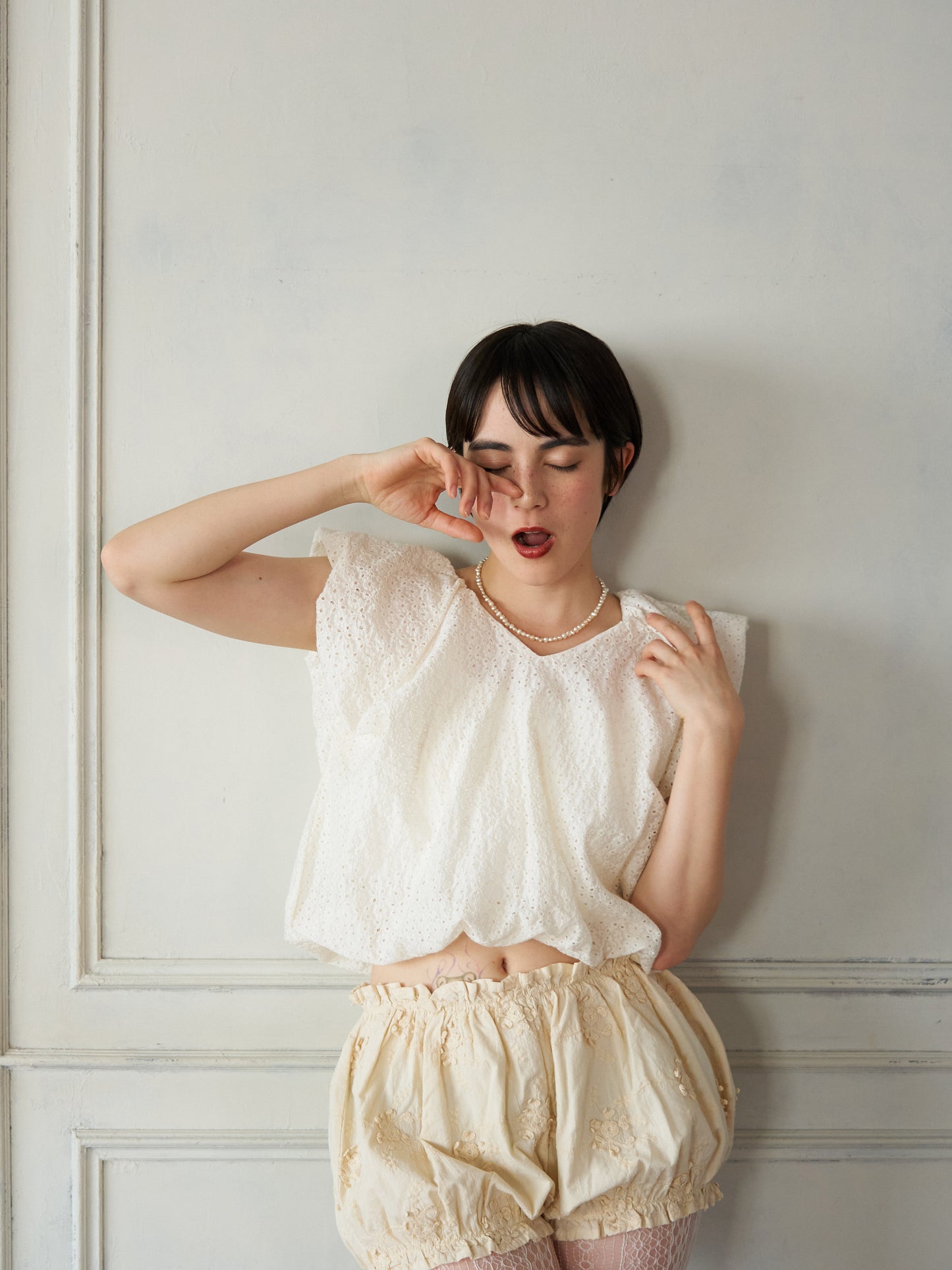 Airy Balance Lace Pullover