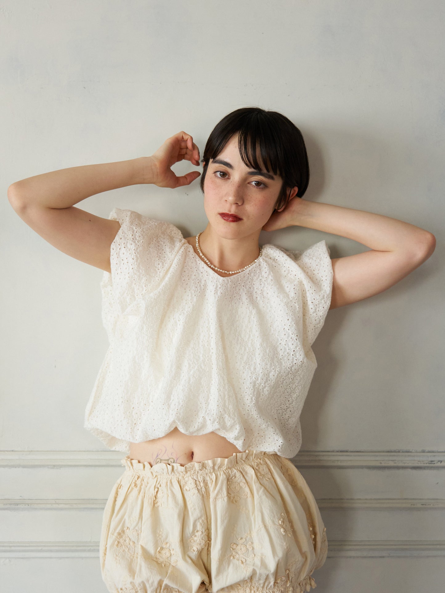 Airy Balance Lace Pullover