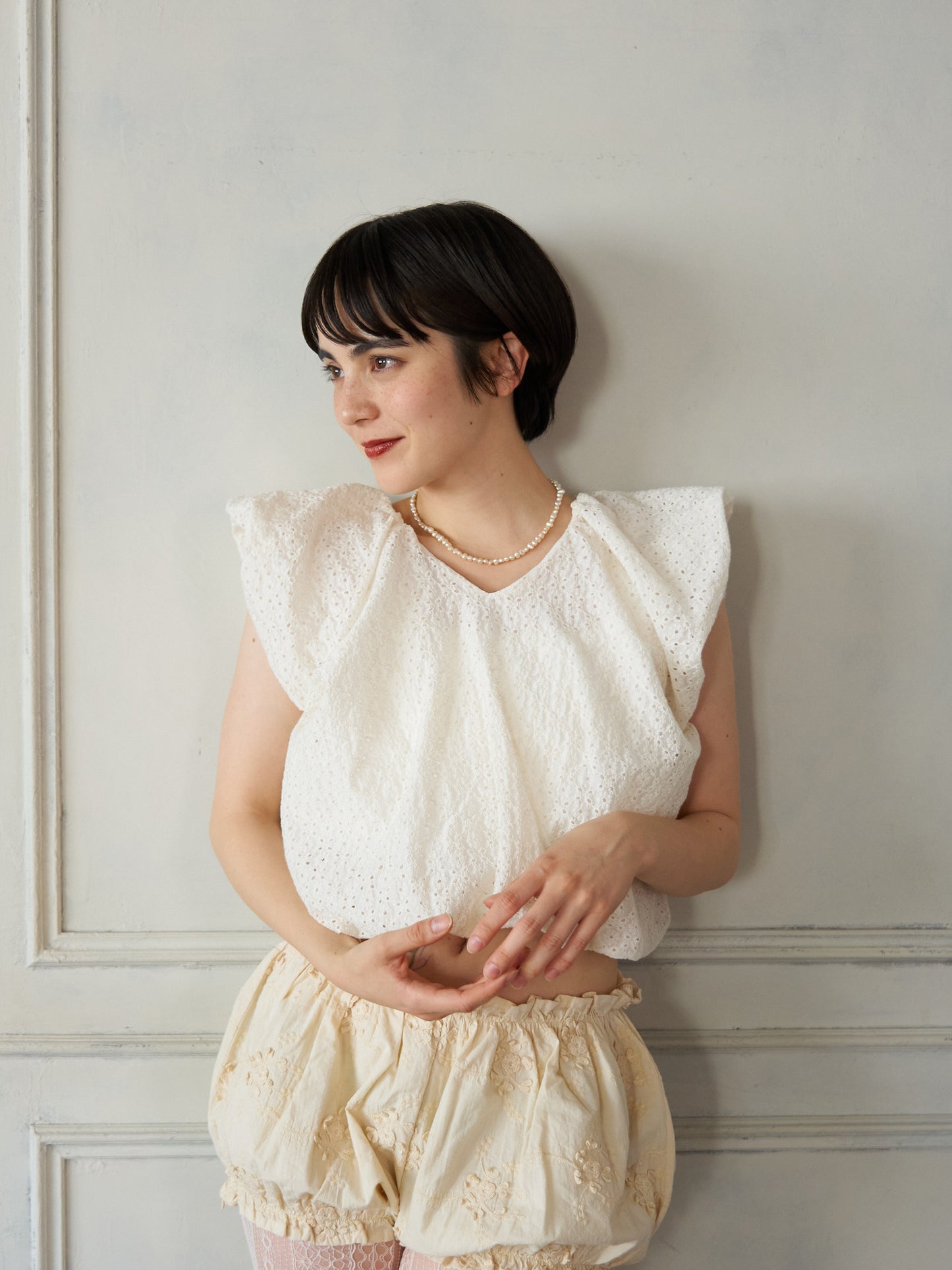 Airy Balance Lace Pullover