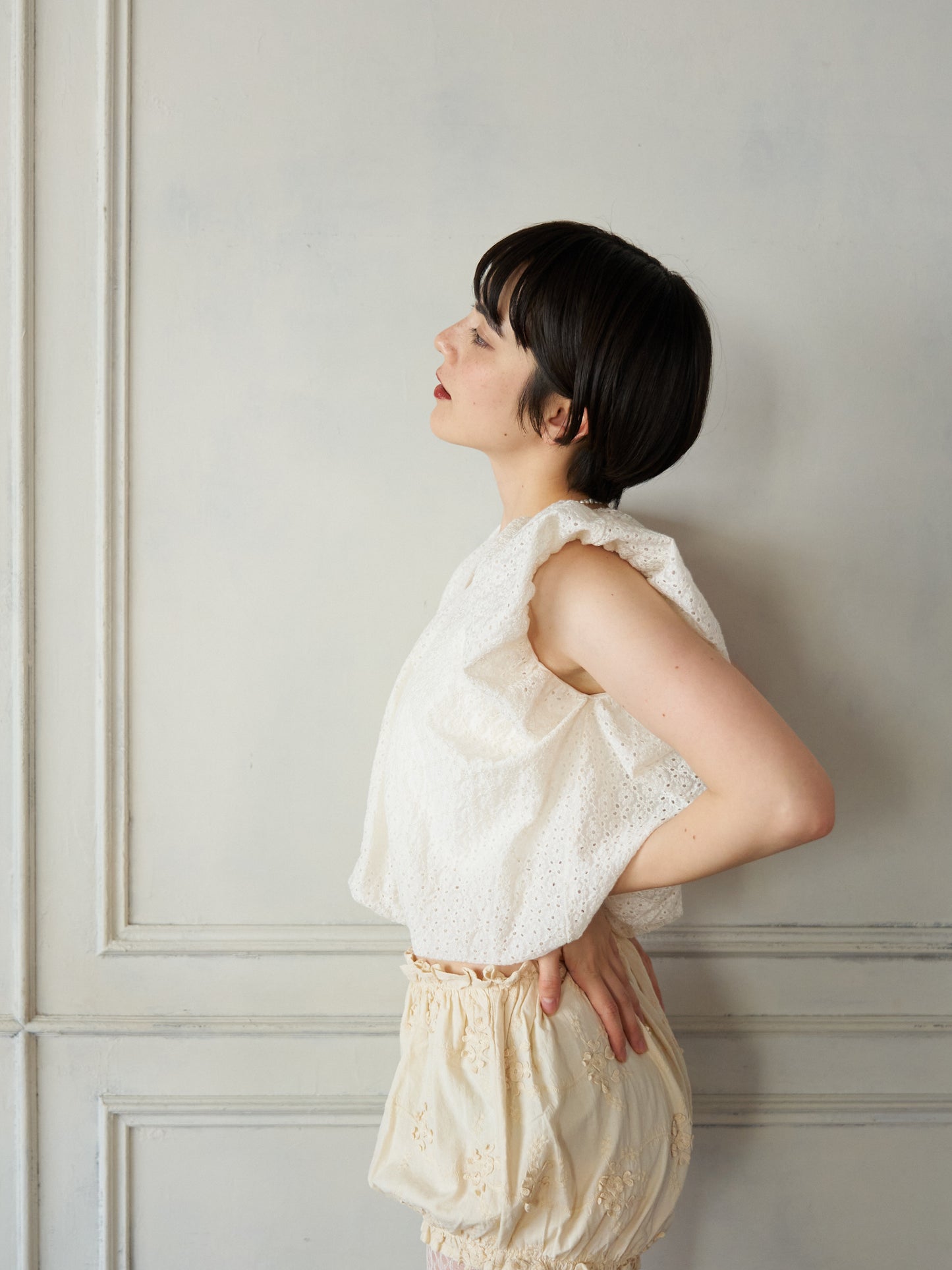 Airy Balance Lace Pullover