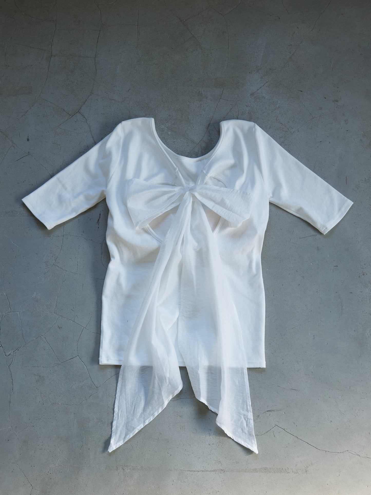 Back Ribbon Cup-in Top