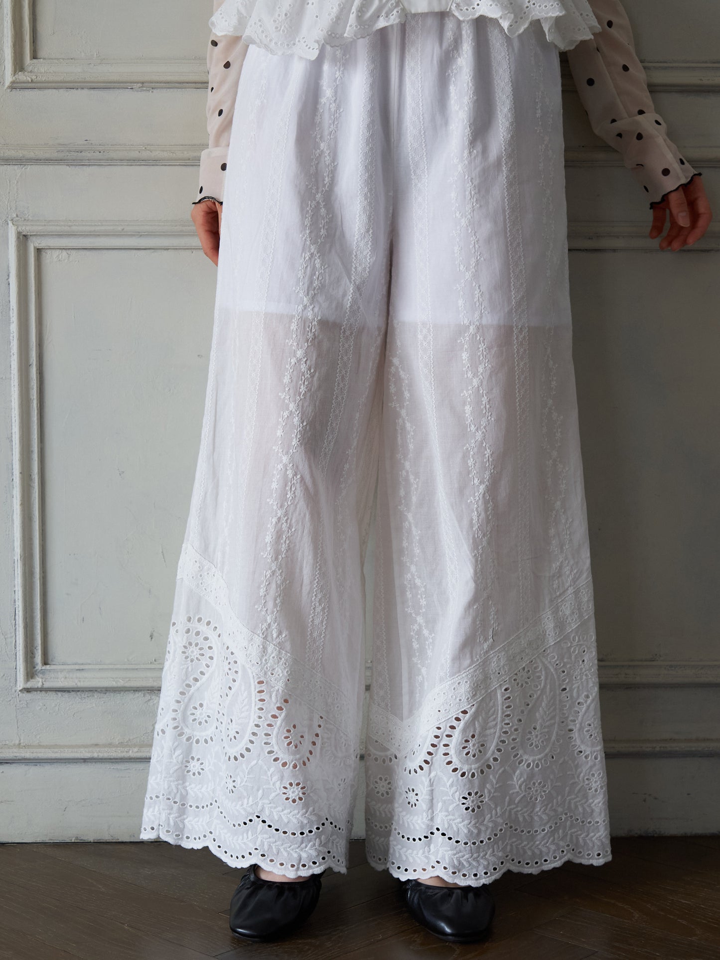 Lace Hem Easy Pants