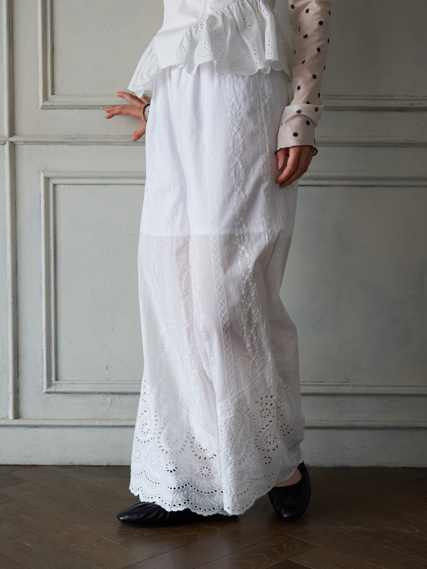 Lace Hem Easy Pants