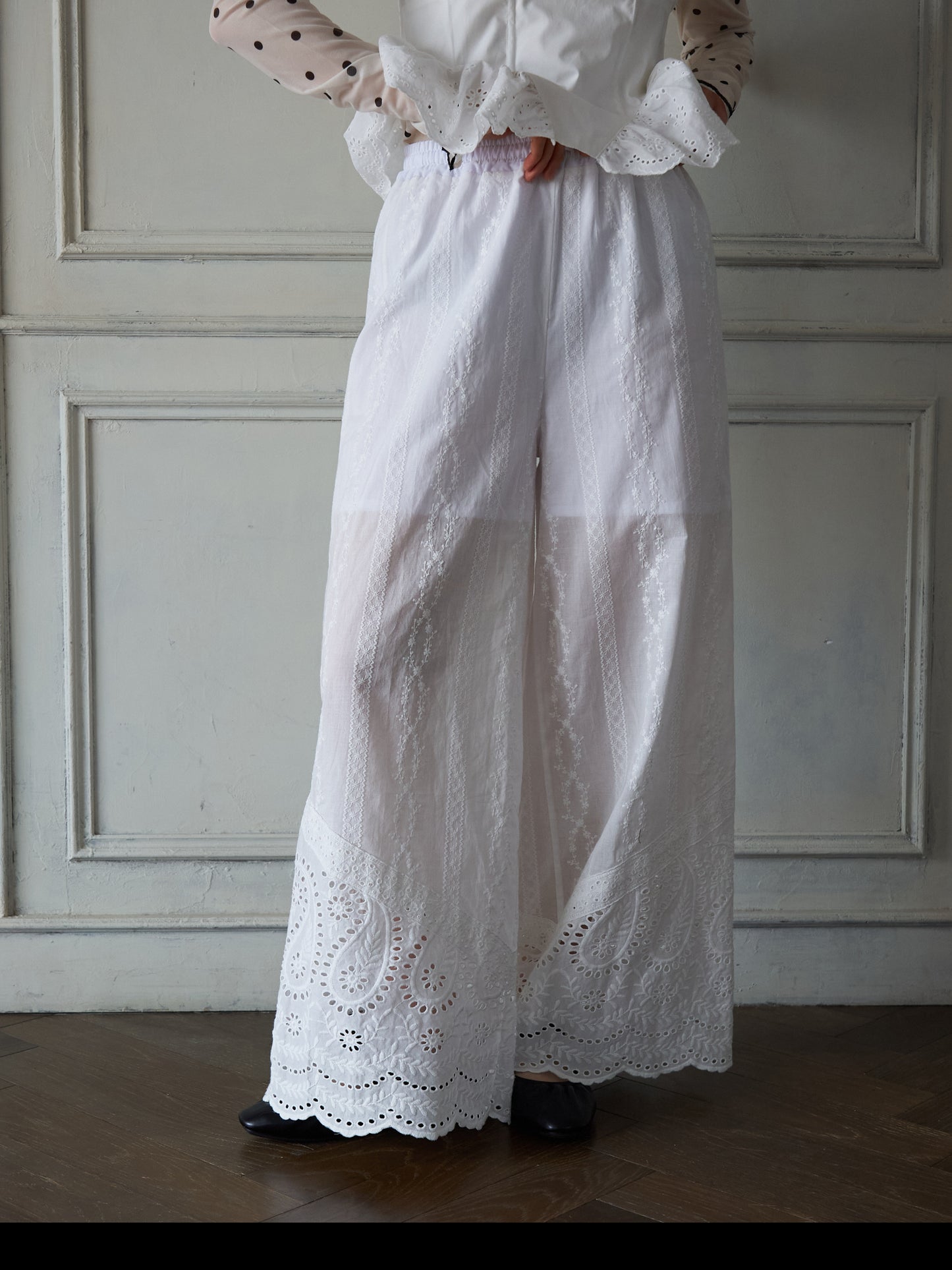 Lace Hem Easy Pants