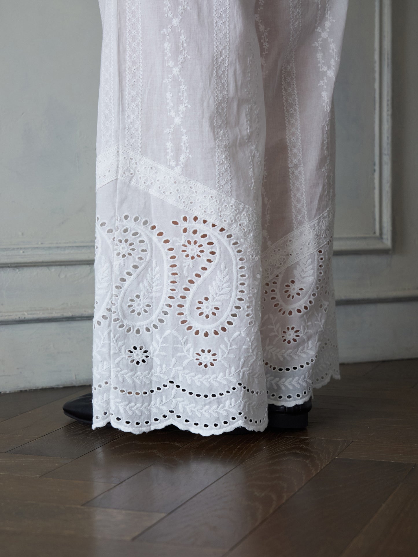 Lace Hem Easy Pants