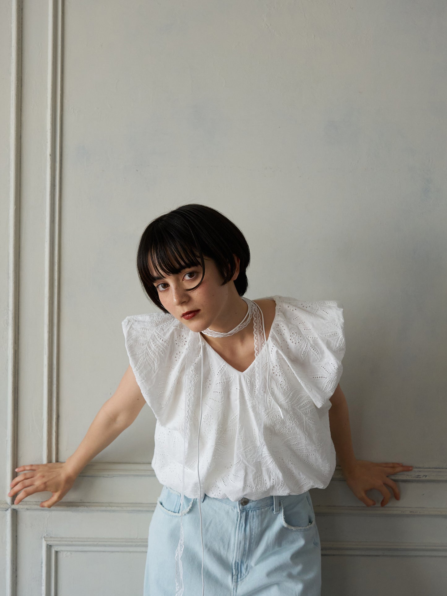 Airy Balance Lace Pullover