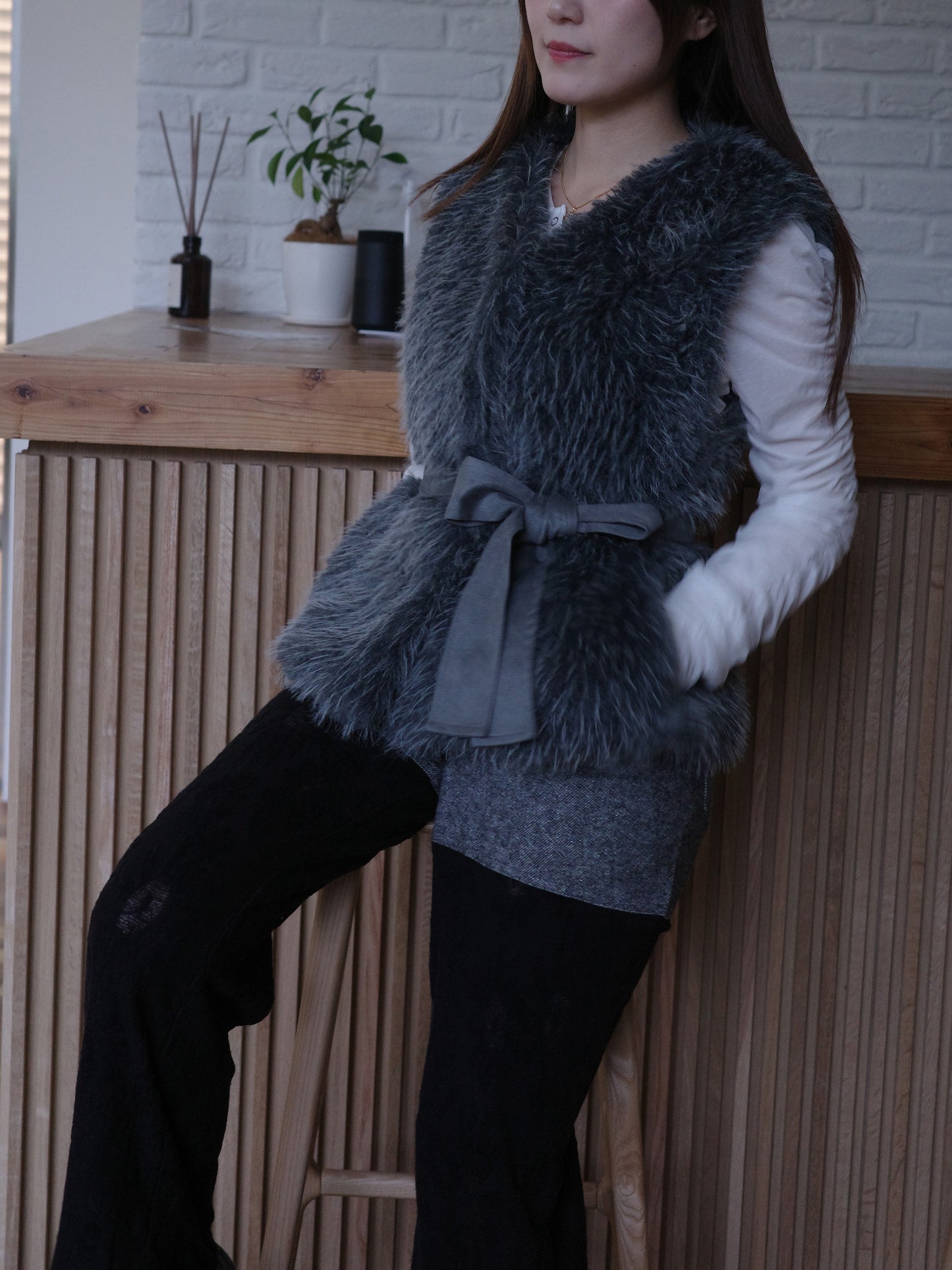 【SALE 20%OFF】Belted Fur Vest