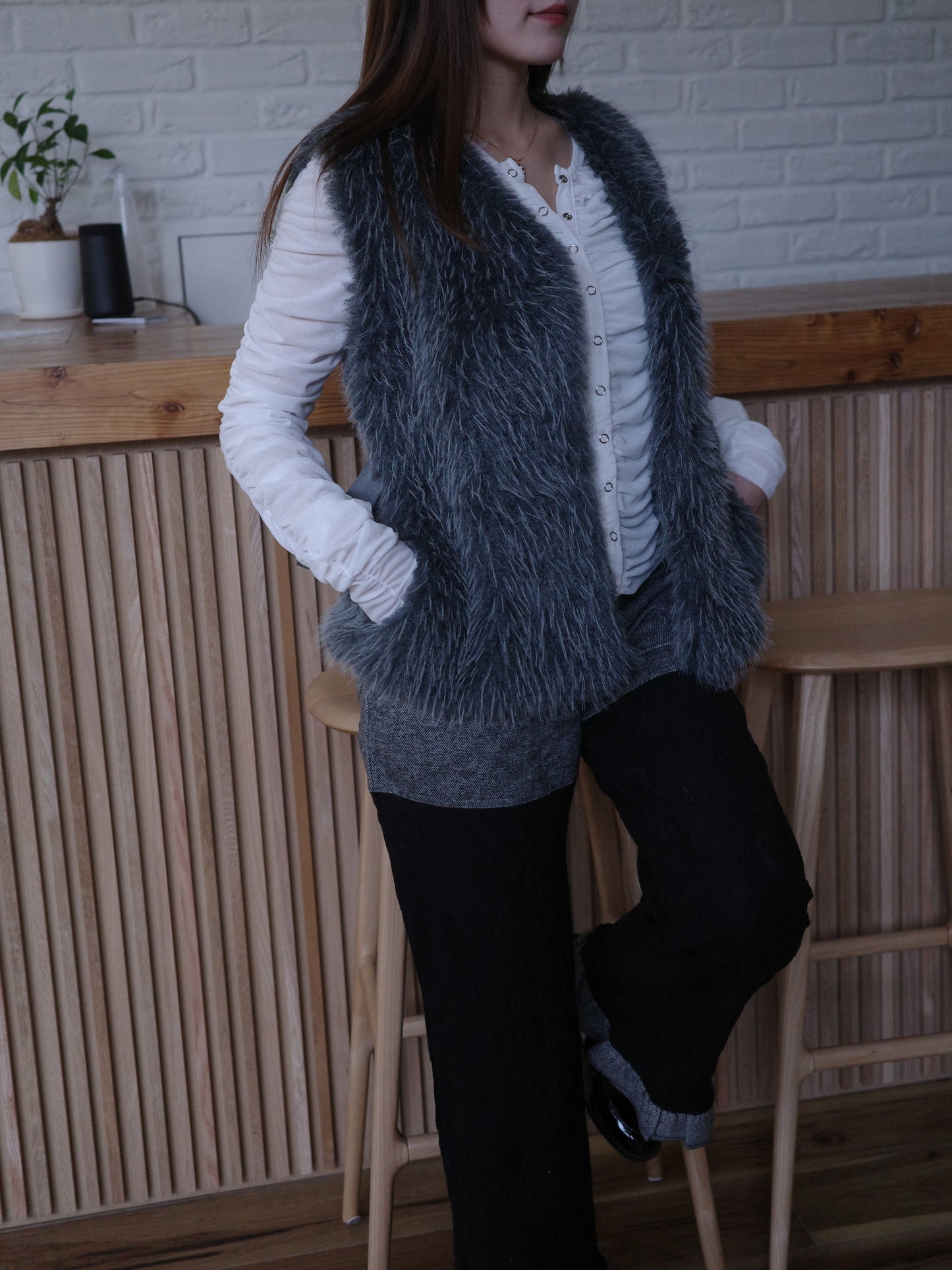 【SALE 20%OFF】Belted Fur Vest